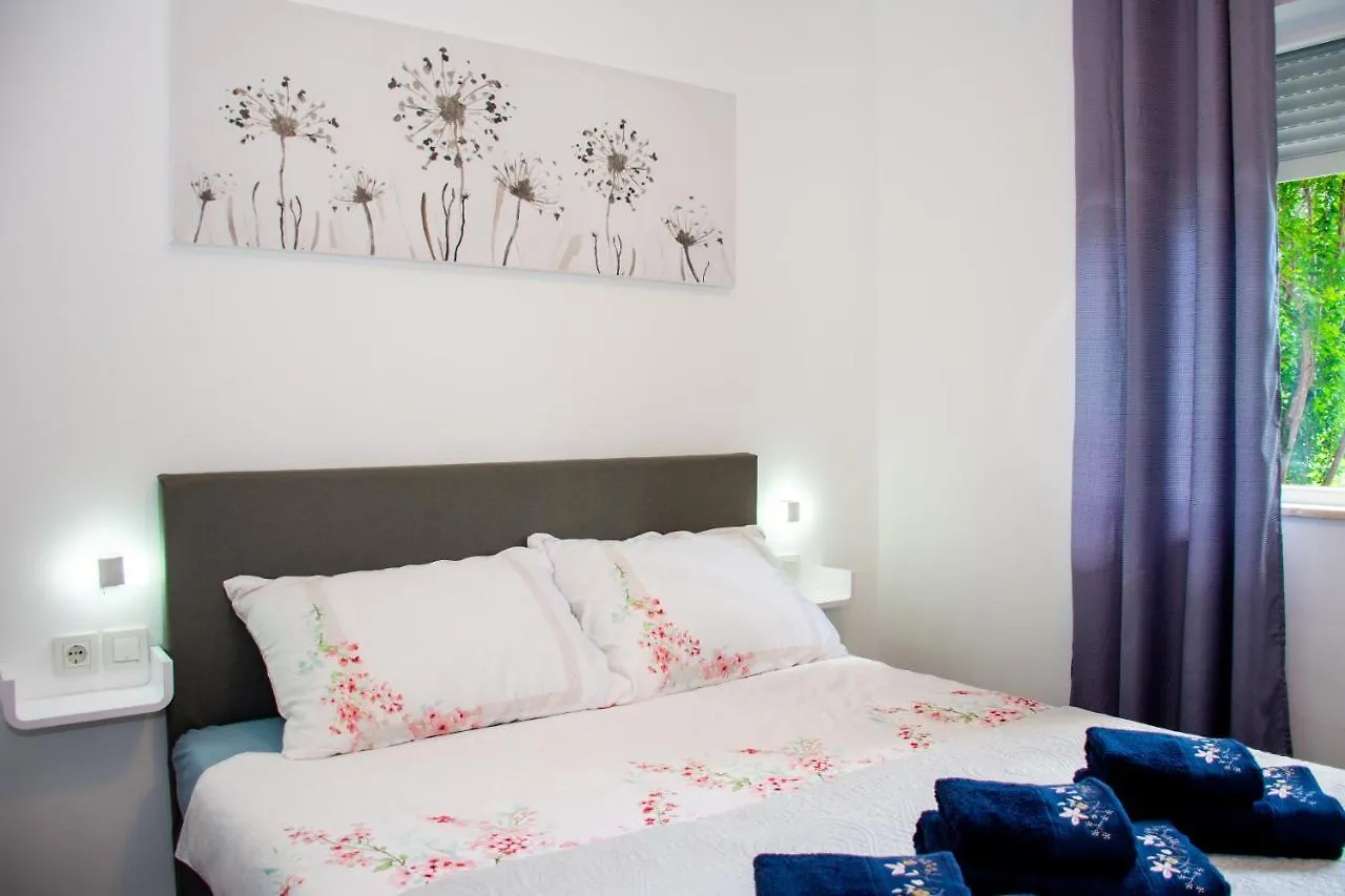 Apartment 7 Novi Vinodolski